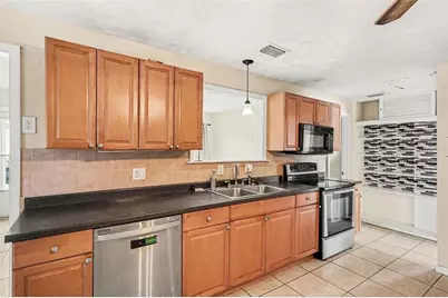 2608 Pepper Ave, Melbourne, FL 32935 - Photo 11