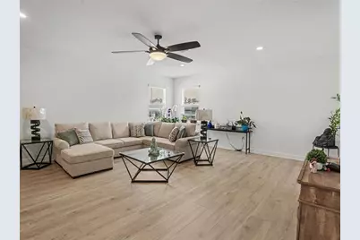 4484 Lions Gate Avenue, Clermont, FL 34711 - Photo 31