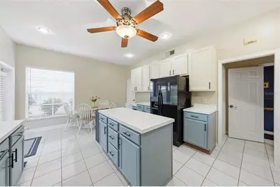 7806 Saint Giles Place, Orlando, FL 32835 - Photo 13