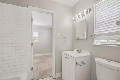 375 64th Street S, Saint Petersburg, FL 33707 - Photo 29