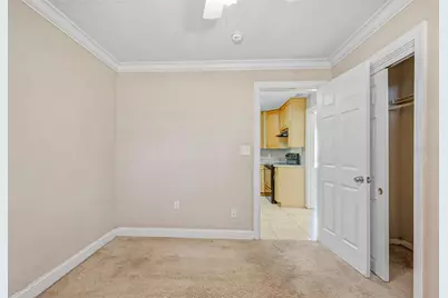 375 64th Street S, Saint Petersburg, FL 33707 - Photo 27