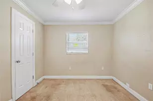 375 64th St S, Saint Petersburg, FL 33707 - Photo 25