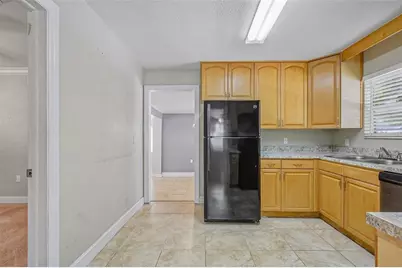 375 64th Street S, Saint Petersburg, FL 33707 - Photo 13