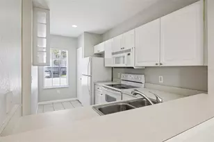 4175 Plantation Cove Dr, Orlando, FL 32810 - Photo 3