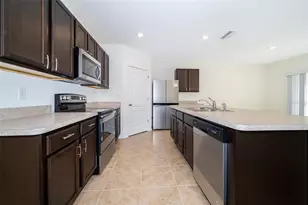 1391 Fox Squirrel Dr, Davenport, FL 33897 - Photo 13
