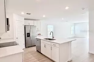 219 Skyfield Ct, Lady Lake, FL 32159 - Photo 13