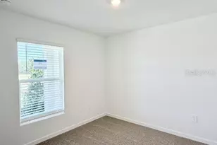219 Skyfield Ct, Lady Lake, FL 32159 - Photo 9