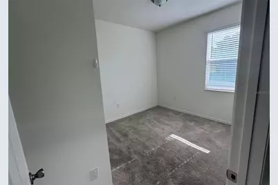 7054 Cruz Court, Lakeland, FL 33813 - Photo 9