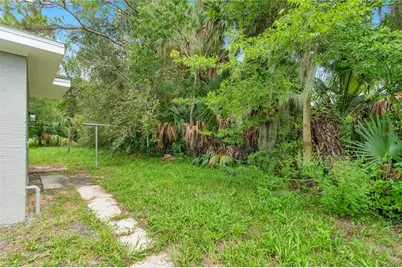 504 S Moore Street, Bunnell, FL 32110 - Photo 17