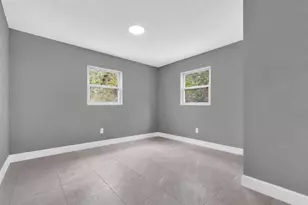 504 S Moore St, Bunnell, FL 32110 - Photo 11