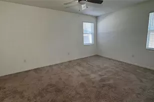 7054 Cruz Ct, Lakeland, FL 33813 - Photo 11