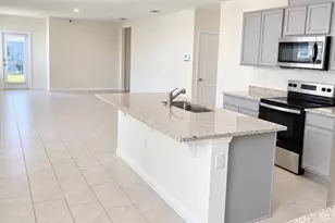 1011 Bear Hammock Dr, Umatilla, FL 32784 - Photo 5