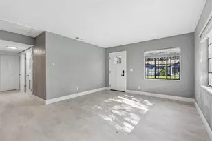 2217 Mallory Ave, Tampa, FL 33605 - Photo 11