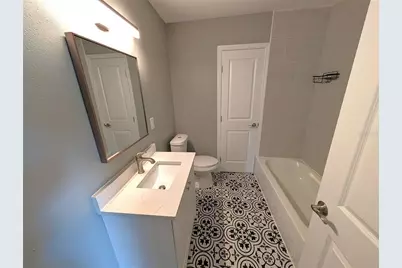 6805 N Navin Avenue, Tampa, FL 33604 - Photo 17