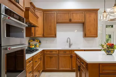 555 E Lake Sue Avenue, Winter Park, FL 32789 - Photo 15