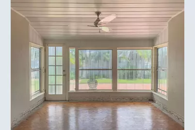 16107 Gulf Boulevard, Redington Beach, FL 33708 - Photo 7