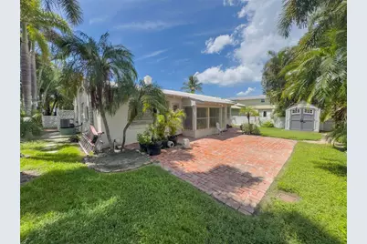 16107 Gulf Boulevard, Redington Beach, FL 33708 - Photo 3