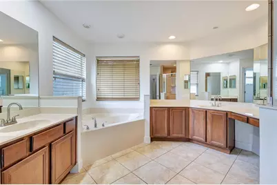 5050 Whitewater Way, Saint Cloud, FL 34771 - Photo 17