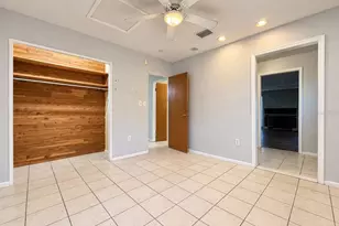2921 7th Ave W, Bradenton, FL 34205 - Photo 7