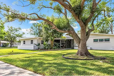 1057 Calumet Street, Clearwater, FL 33755 - Photo 3