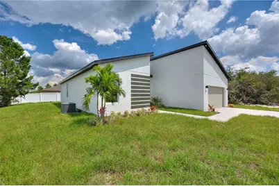 3 Magnolia Blossom Lane, Poinciana, FL 34759 - Photo 5