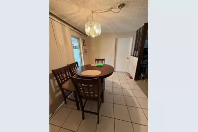 9085 Arndale Circle, Tampa, FL 33615 - Photo 9