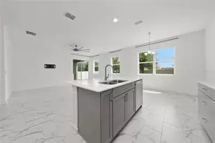 549 Sapphire Dr, Davenport, FL 33837 - Photo 23