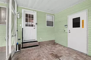 1537 E Schwartz Blvd, Lady Lake, FL 32159 - Photo 7