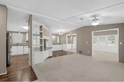 1537 E Schwartz Boulevard, Lady Lake, FL 32159 - Photo 11