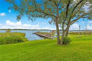 1821 Lake Villa Dr, Tavares, FL 32778 - Photo 25