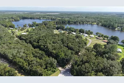 104 Twin Lake Grove Drive, Interlachen, FL 32148 - Photo 9