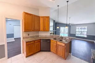 14725 Eagles Crossing Dr, Orlando, FL 32837 - Photo 7