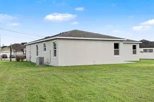 46 Alicante Ct, Kissimmee, FL 34758 - Photo 15