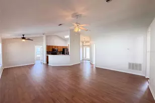 6041 Parnell Ave, Spring Hill, FL 34608 - Photo 27