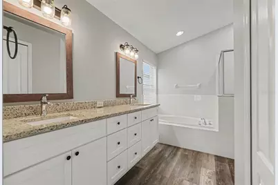 4204 Morning Breeze Court, Tampa, FL 33619 - Photo 13