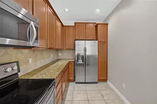 8668 Elder Ln, Orlando, FL 32827 - Photo 9