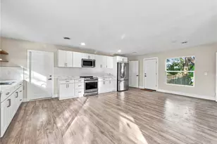 201 Granada St, Holly Hill, FL 32117 - Photo 13