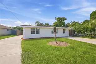 2141 Mango Ave, Sarasota, FL 34234 - Photo 3