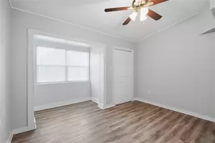 2141 Mango Ave, Sarasota, FL 34234 - Photo 15