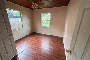 11124 Mahin Ln, Riverview, FL 33578 - Photo 3