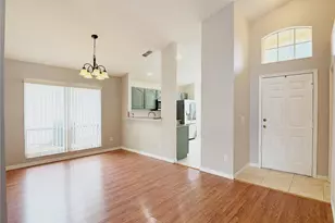 323 Allison Ave, Davenport, FL 33897 - Photo 3