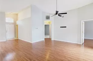 323 Allison Ave, Davenport, FL 33897 - Photo 13