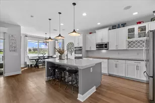 15199 Lake Claire Overlook Dr, Winter Garden, FL 34787 - Photo 5