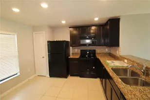 1928 Piedmont Ct, Mascotte, FL 34753 - Photo 5