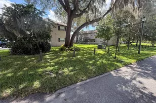 640 Robinhood Dr, Maitland, FL 32751 - Photo 13