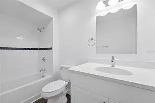 2011 Villa Sites Dr, Tampa, FL 33612 - Photo 35