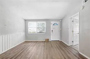 11678 104th St, Largo, FL 33773 - Photo 7
