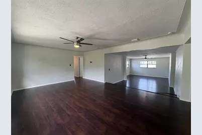 601 Myrtle Way S, Saint Petersburg, FL 33705 - Photo 3