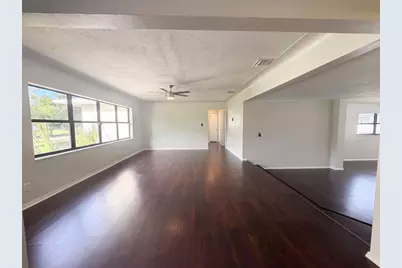 601 Myrtle Way S, Saint Petersburg, FL 33705 - Photo 31