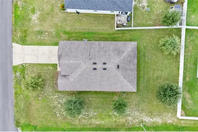 398 W Aster Court, Poinciana, FL 34759 - Photo 33